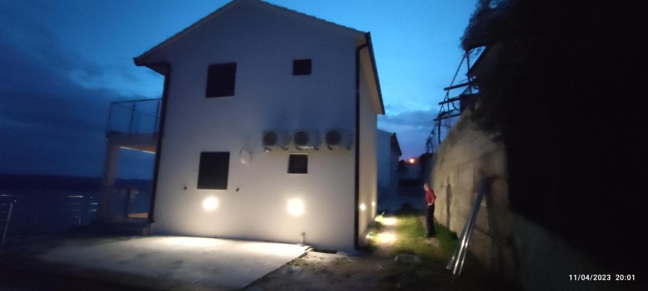 Rift Luxury Apartments Marusici  エクステリア 写真