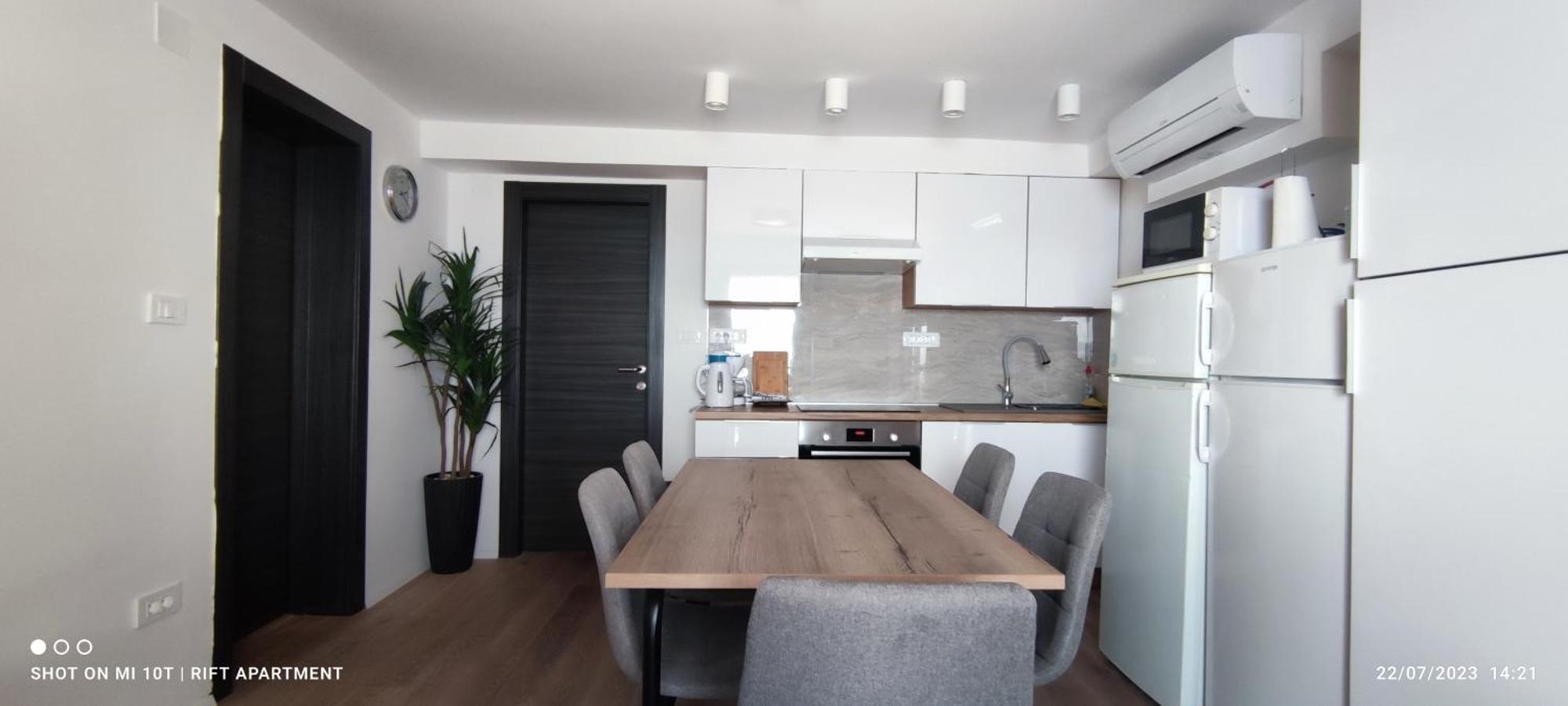 Rift Luxury Apartments Marusici  エクステリア 写真